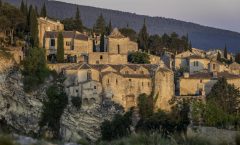 Sur les routes de  Provence  de Vaison la romaine à Rustrel