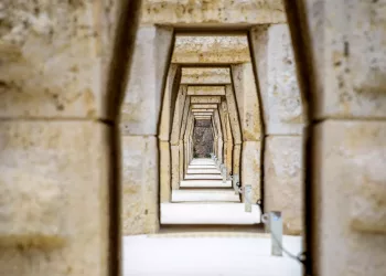 Bouches du Rhône, France, Provence Alpes Cote d'Azur, Roquefavour, Ventabren