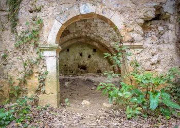 Bouches du Rhône, France, L'Hermitage, Provence Alpes Cote d'Azur, Ventabren
